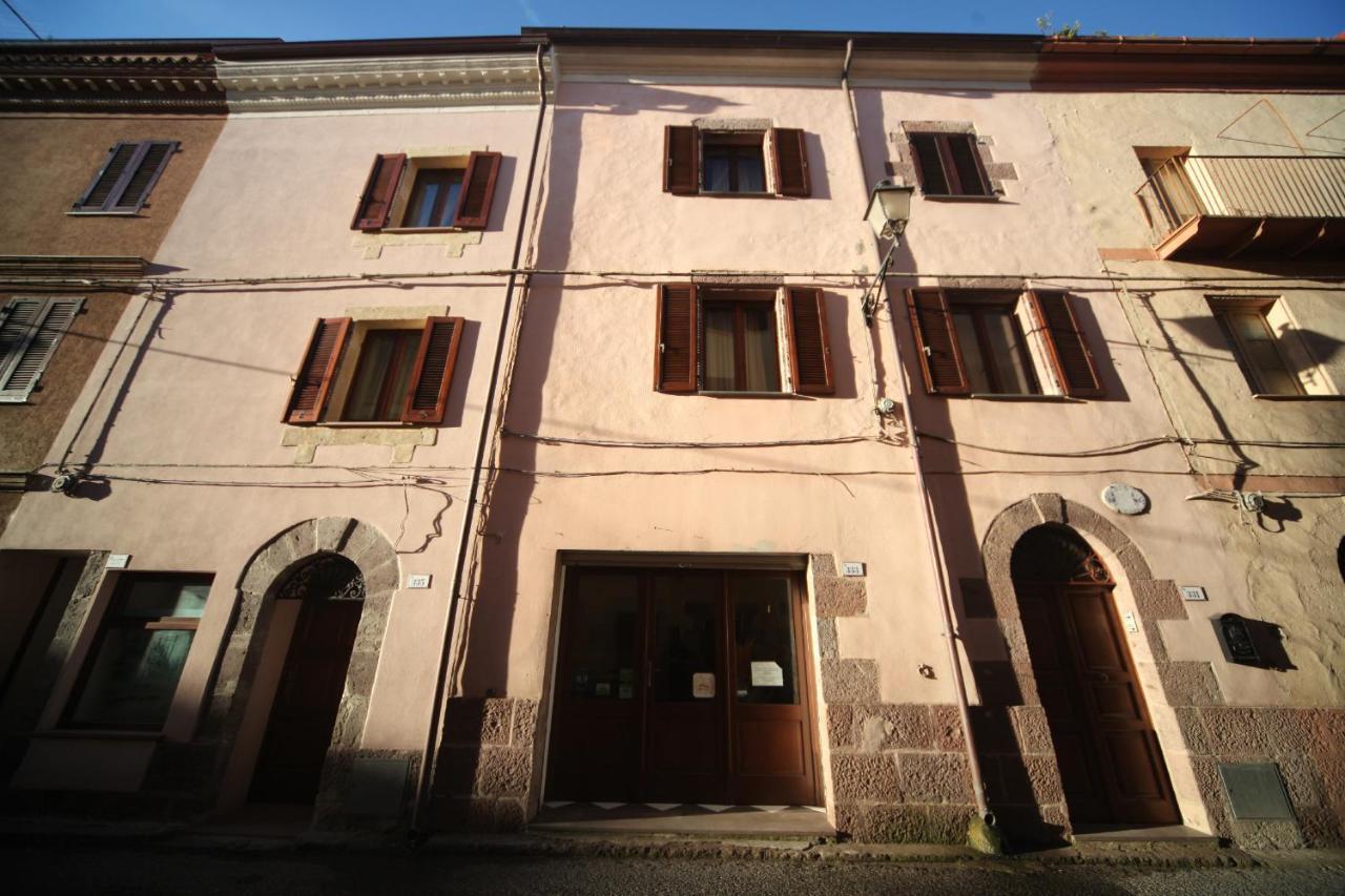Affitta Camere Casa Delle Rose Villanova Monteleone Ngoại thất bức ảnh